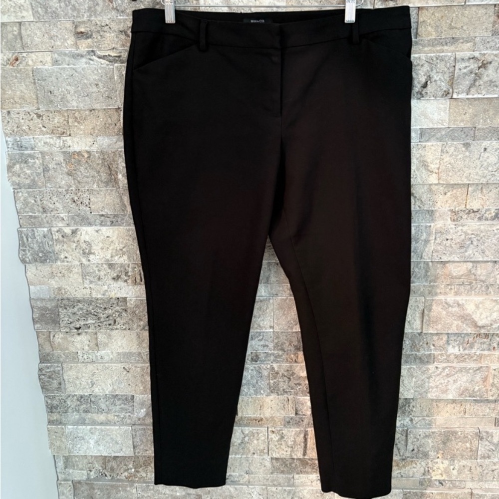 RW&CO Classic Black Slim Dress Pants